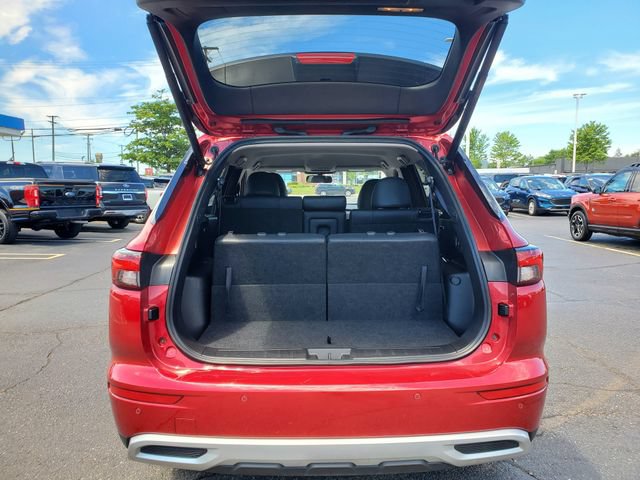 Used 2024 Mitsubishi Outlander SE Black Edition AWD/4WD image 28
