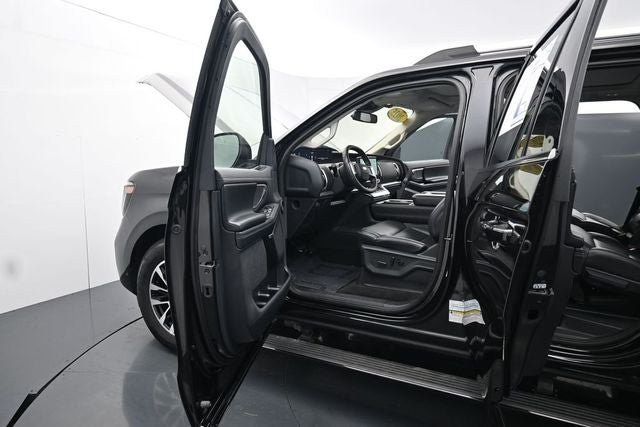 Certified 2025 Ford Expedition Platinum AWD/4WD image 16