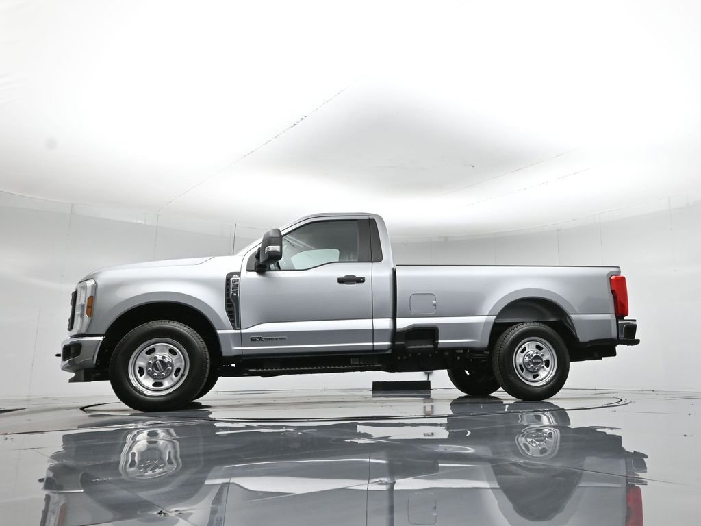 Certified 2024 Ford F350 XL w/ XL Chrome Package image 8