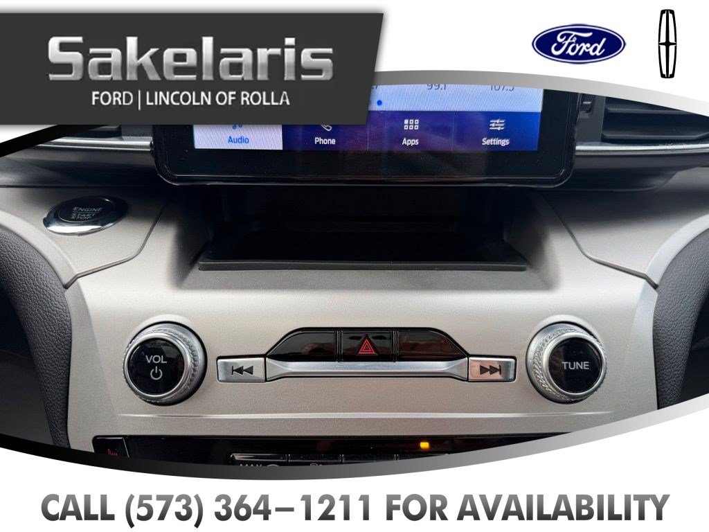 Certified 2022 Ford Explorer XLT w/ Equipment Group 202A AWD/4WD image 25