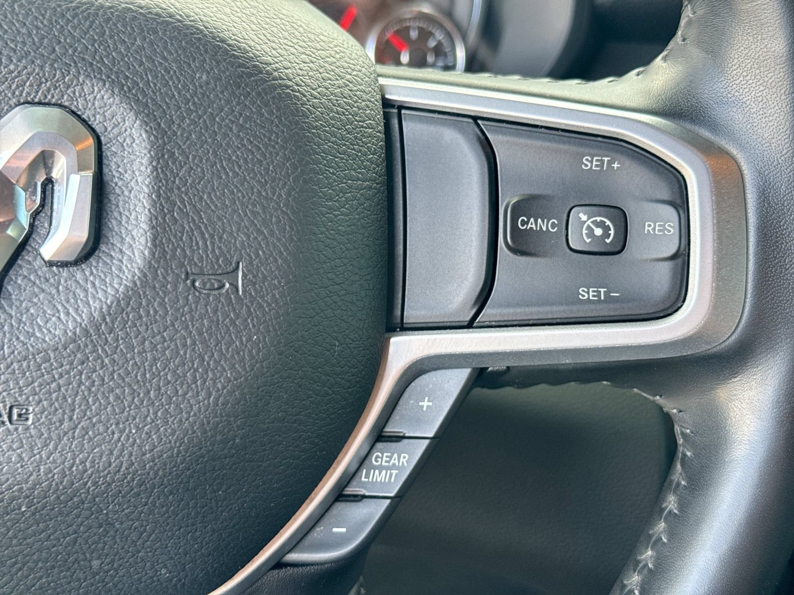 Used 2021 RAM 1500 Big Horn AWD/4WD image 31