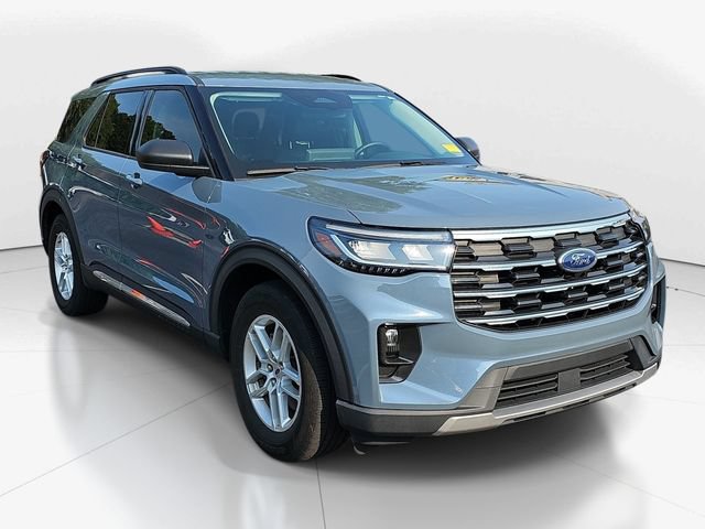 Certified 2025 Ford Explorer Active w/ Active Comfort Package RWD image 1