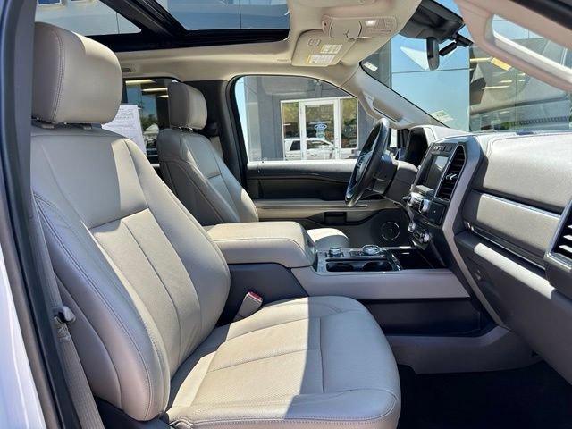 Certified 2020 Ford Expedition XLT w/ Equipment Group 202A AWD/4WD image 54