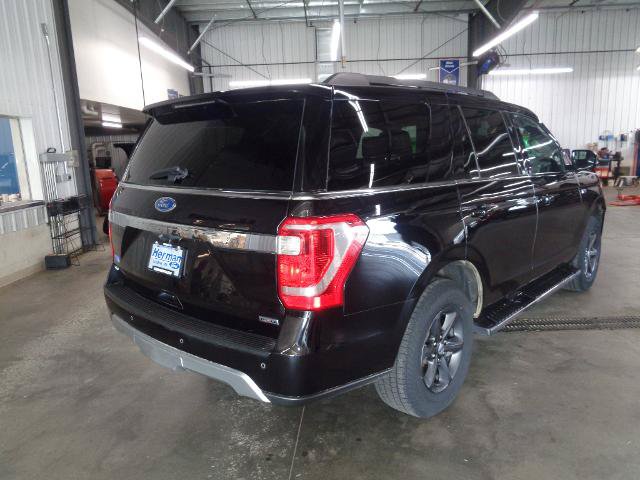 Certified 2020 Ford Expedition XLT w/ Equipment Group 202A AWD/4WD image 3