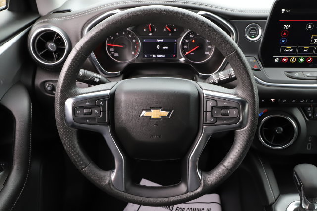 Used 2025 Chevrolet Blazer LT AWD/4WD image 20
