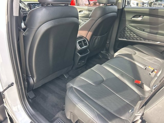 Used 2020 Hyundai Santa Fe SEL w/ Convenience + Premium Package FWD image 18