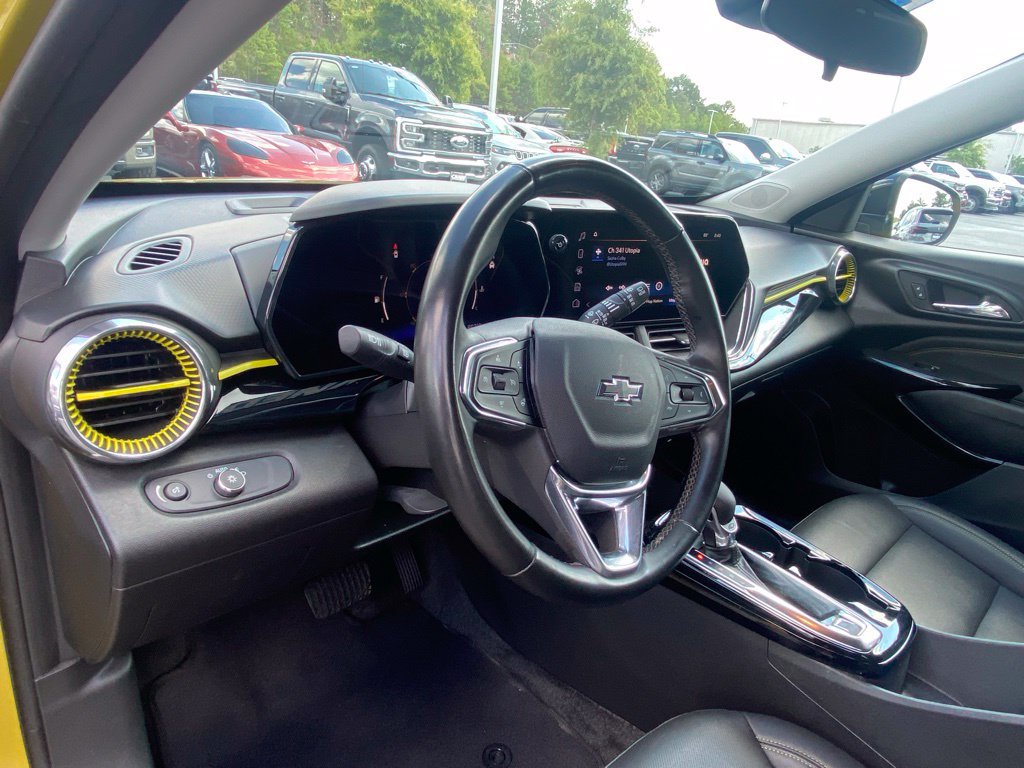 Used 2024 Chevrolet Trax ACTIV w/ Driver Confidence Package FWD image 9