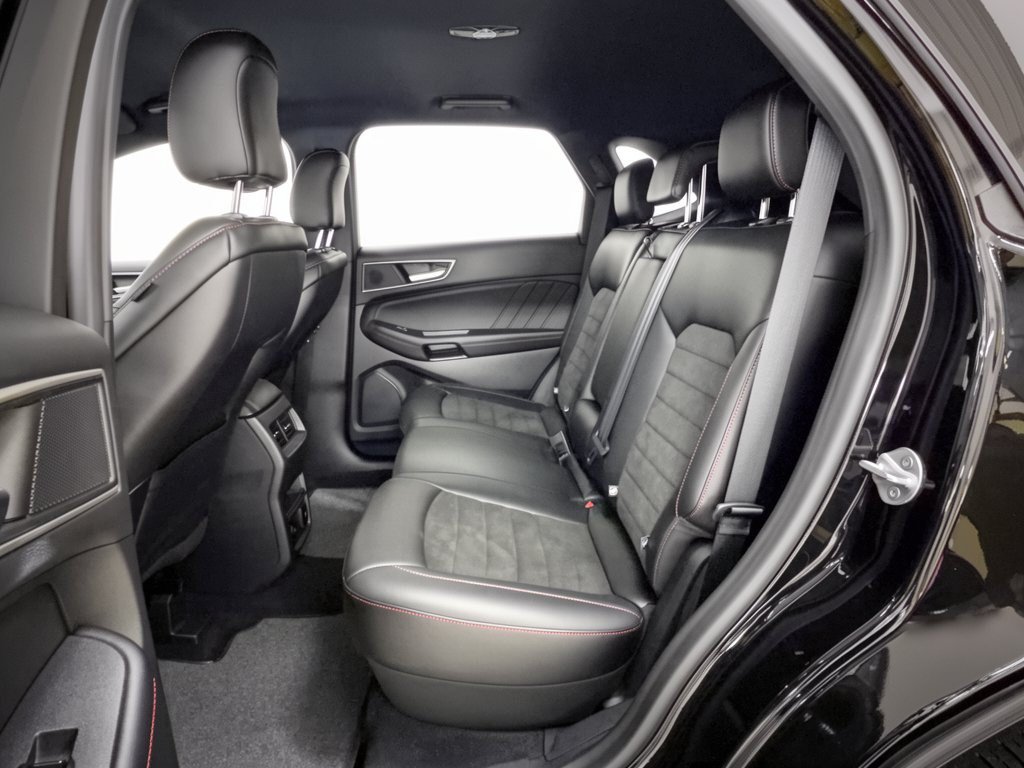 Certified 2023 Ford Edge ST-Line AWD/4WD image 25