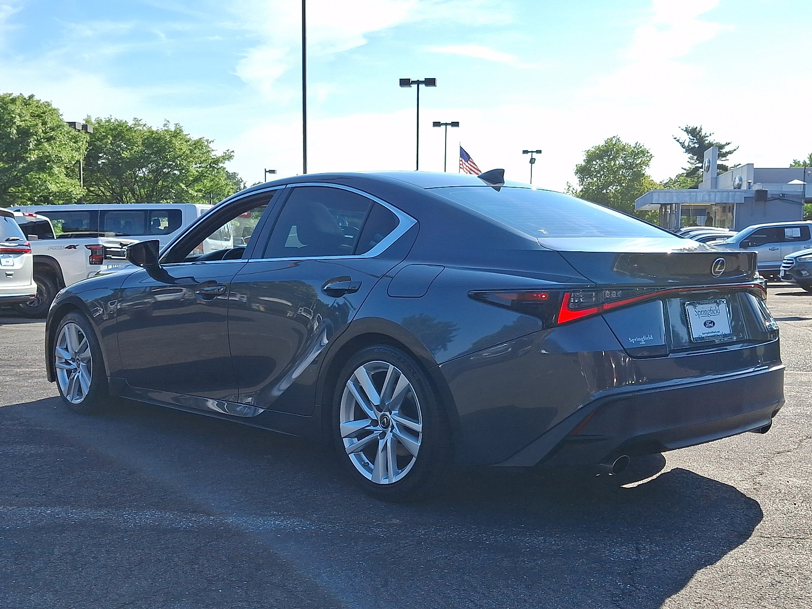 Used 2021 Lexus IS 300 w/ Comfort Package RWD image 4