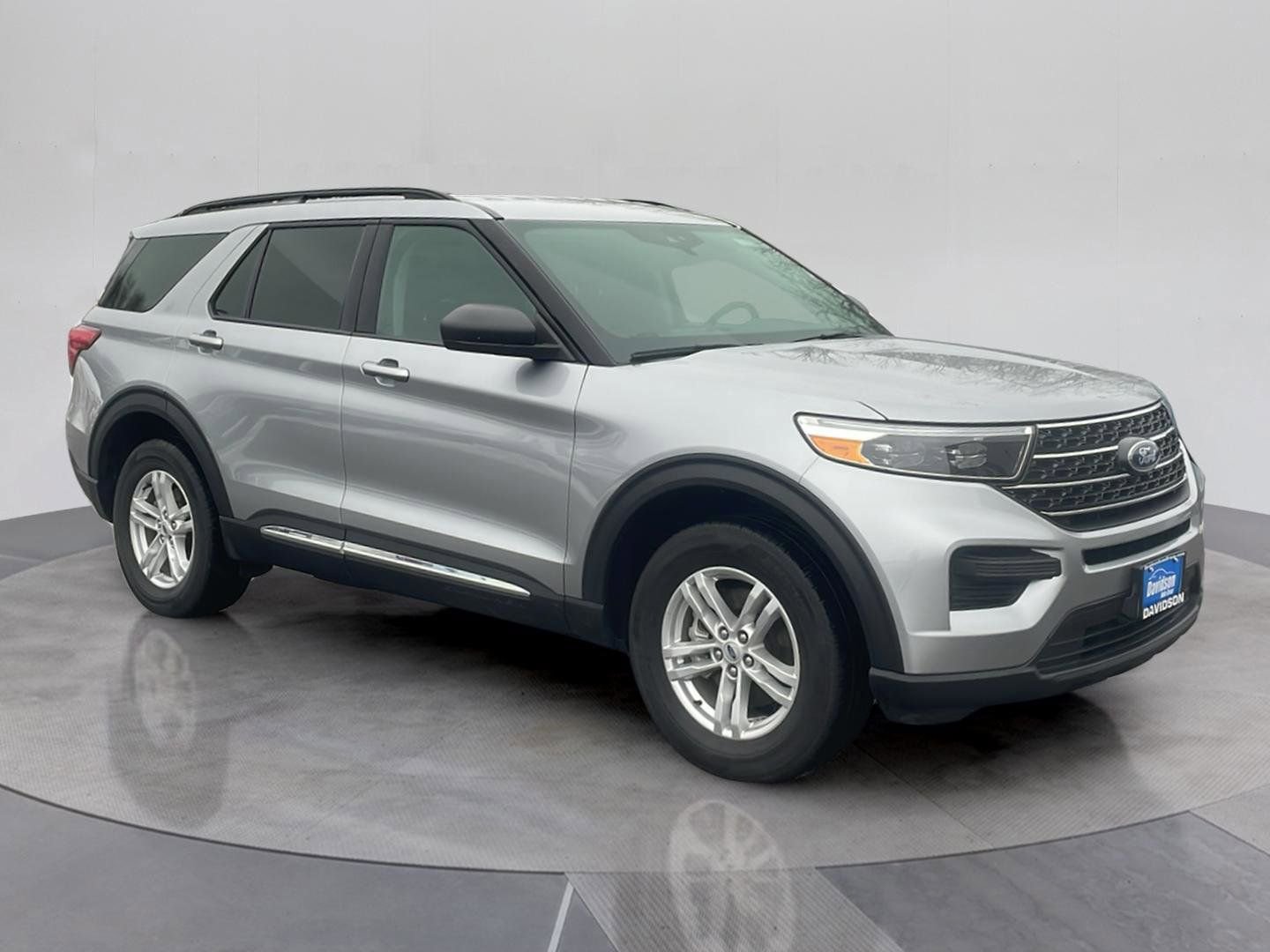 Certified 2023 Ford Explorer XLT image 8