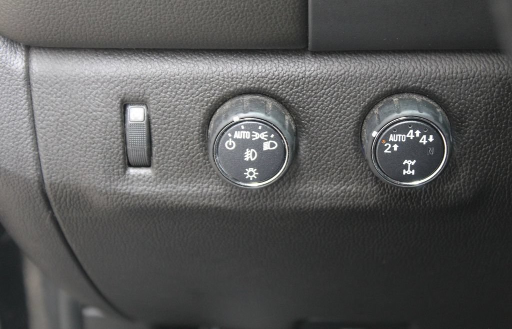 Used 2022 GMC Canyon AT4 AWD/4WD image 36