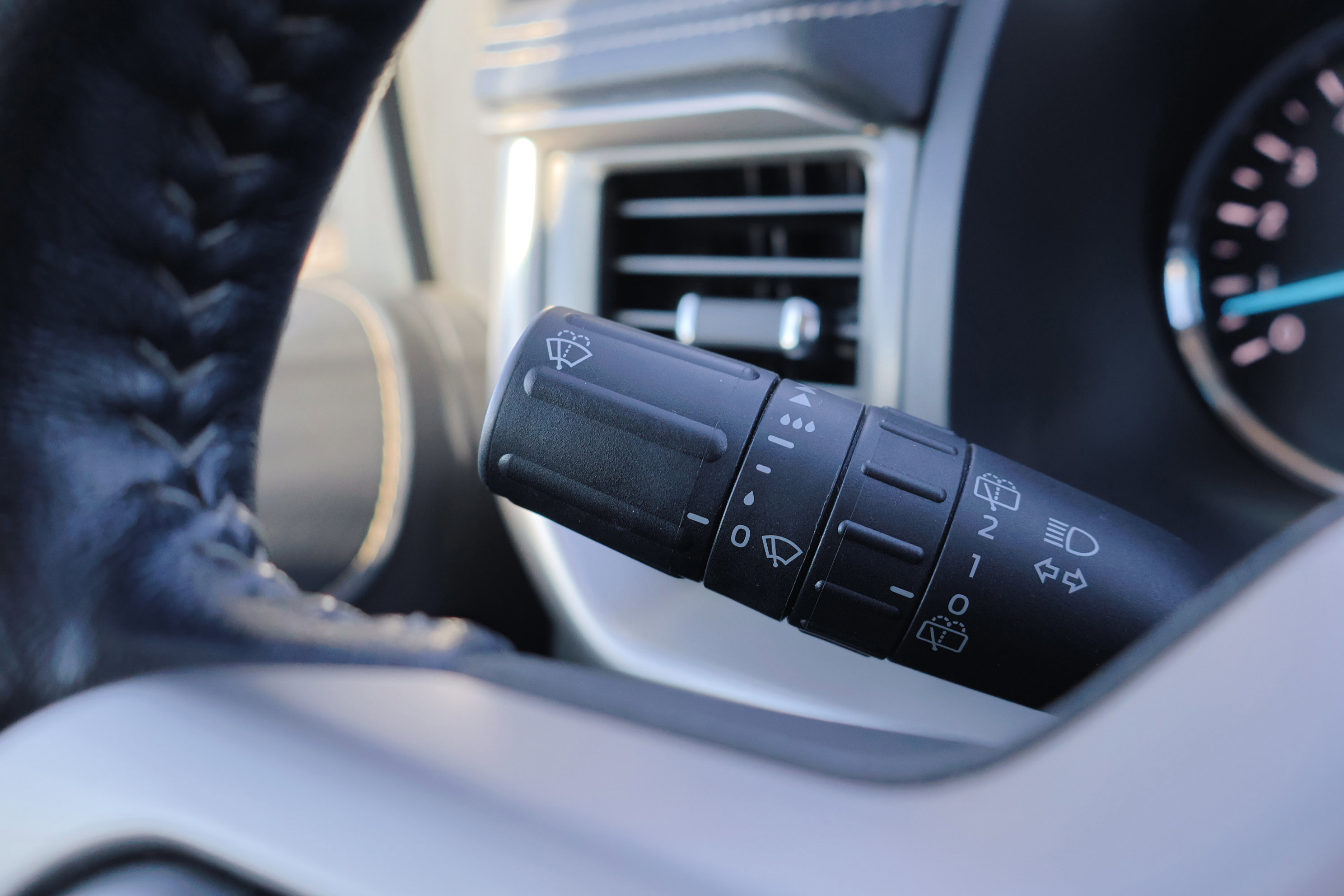 Certified 2024 Ford Expedition Max XLT image 20