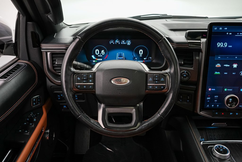 Certified 2022 Ford Expedition Platinum image 13