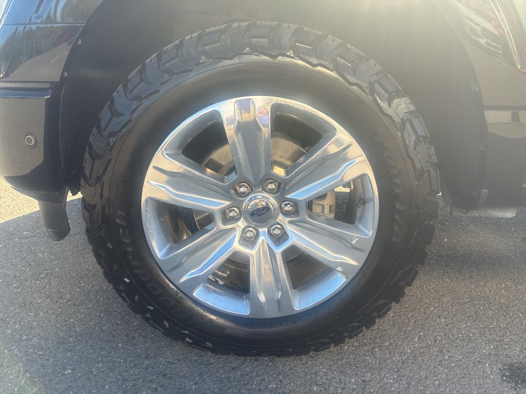 Certified 2021 Ford F150 Platinum w/ FX4 Off-Road Package AWD/4WD image 33