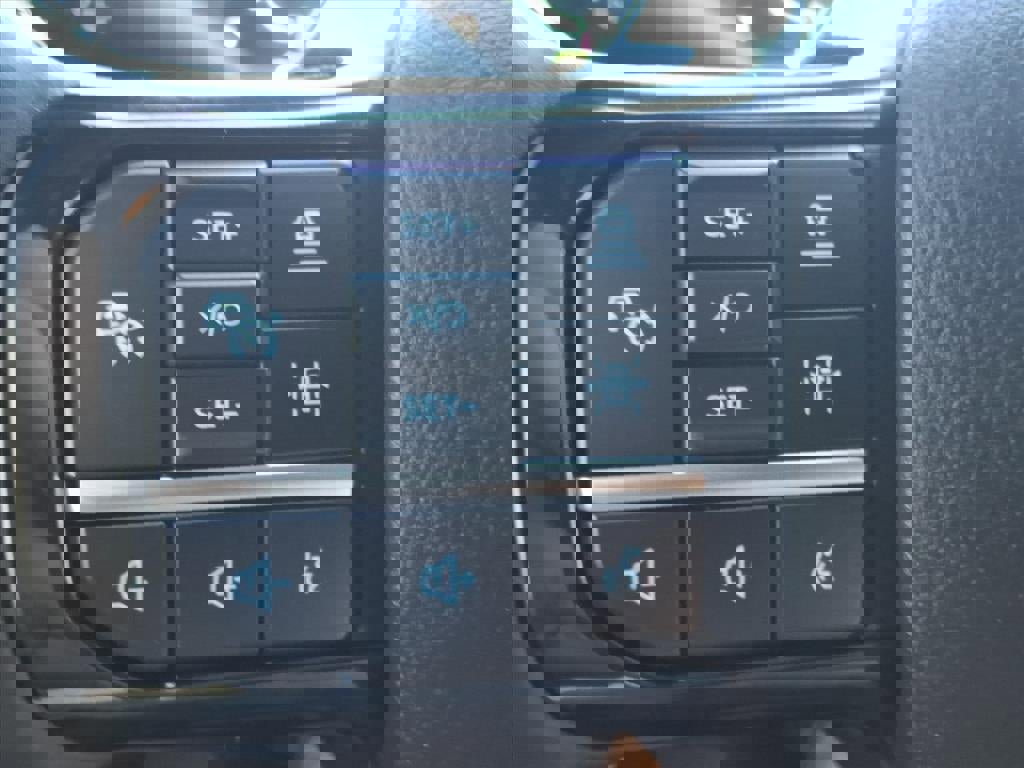 Certified 2023 Ford F150 Lightning Platinum image 27