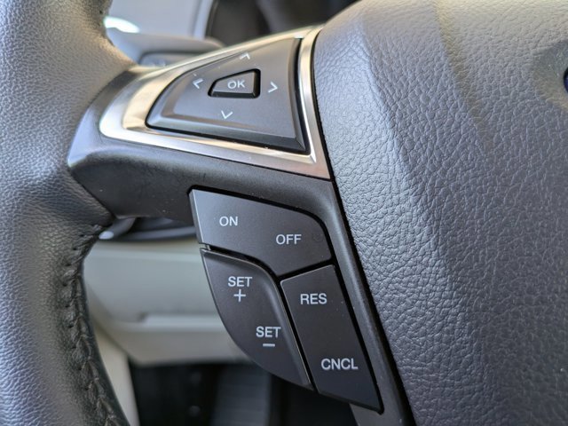 Certified 2024 Ford Edge Titanium image 23