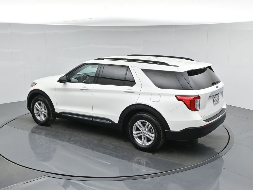 Certified 2022 Ford Explorer XLT image 48