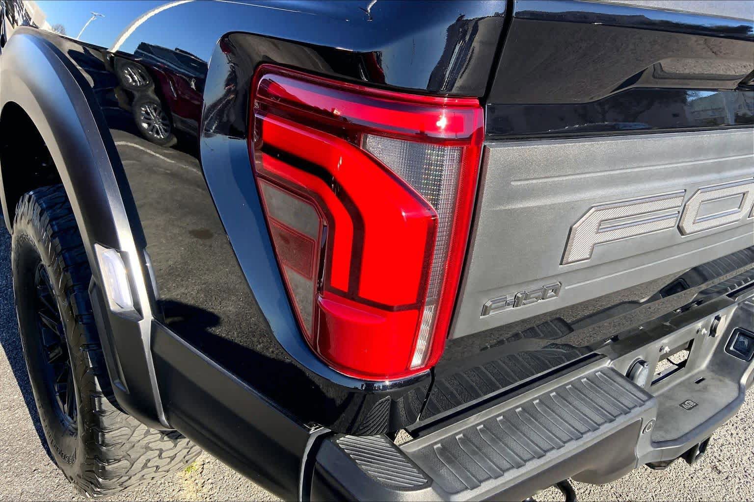 Certified 2024 Ford F150 Raptor AWD/4WD image 25