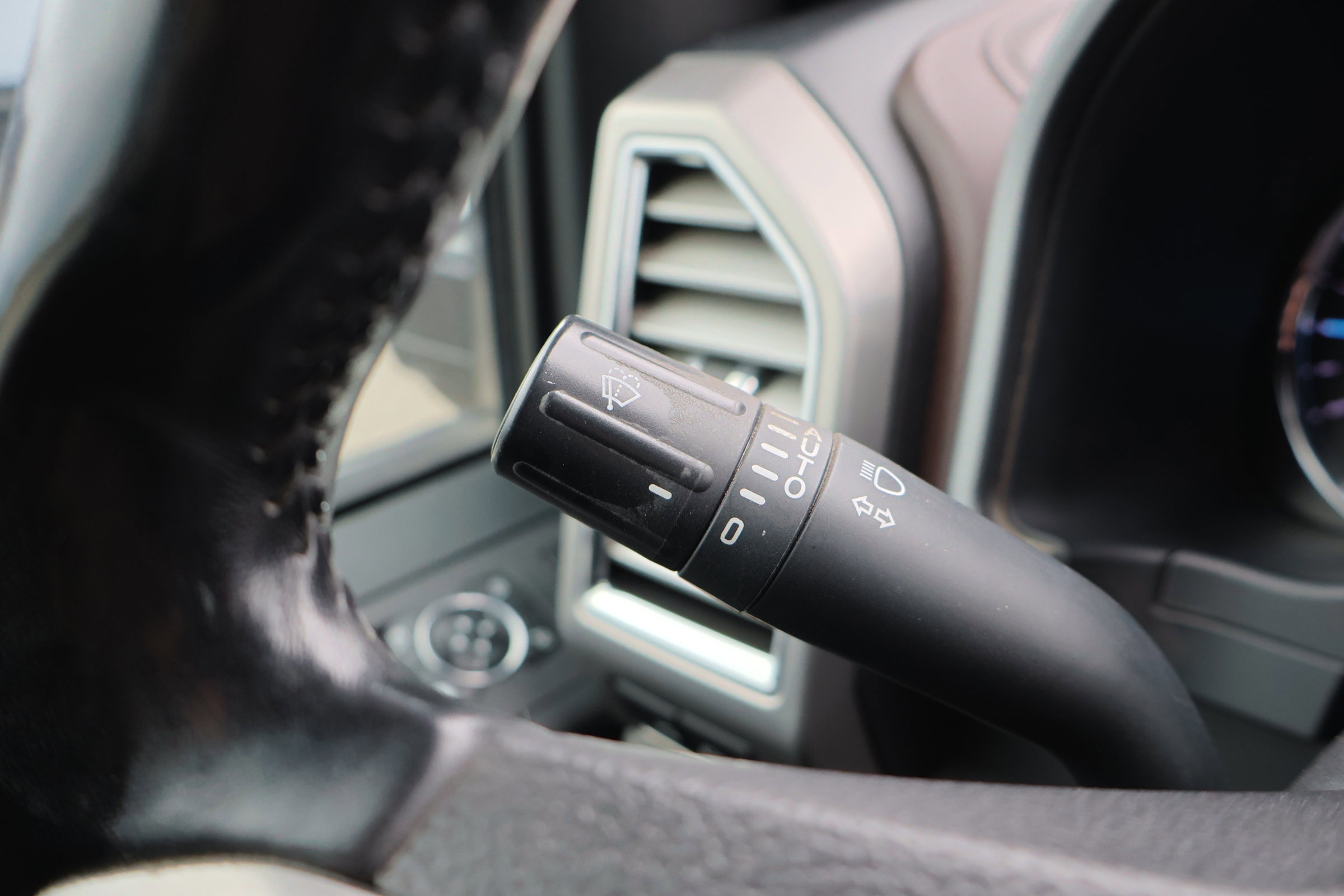 Certified 2017 Ford F250 Platinum w/ Platinum Ultimate Package image 22