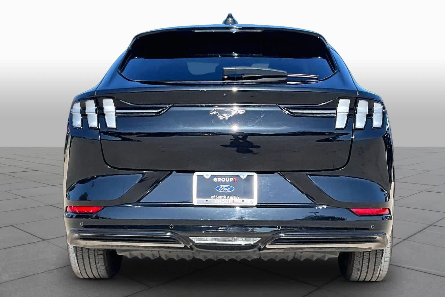Certified 2025 Ford Mustang Mach-E Premium w/ Sport Appearance Package AWD/4WD image 4