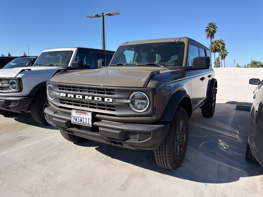 Certified 2025 Ford Bronco Big Bend AWD/4WD image 3
