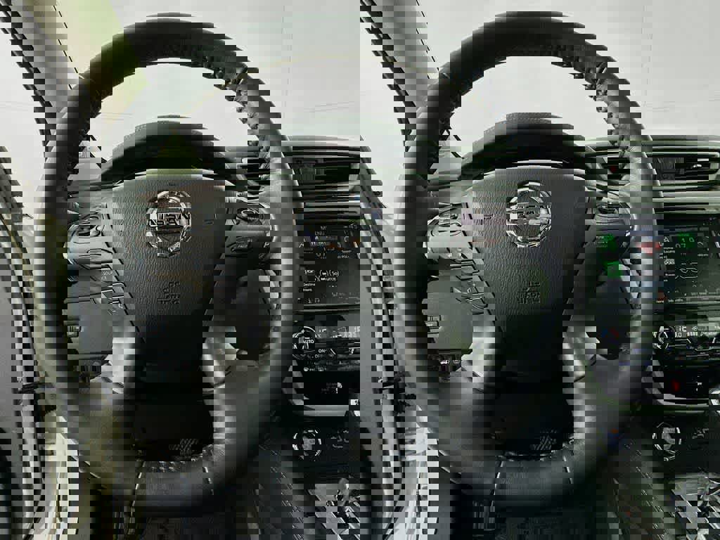 Used 2020 Nissan Murano Platinum image 16