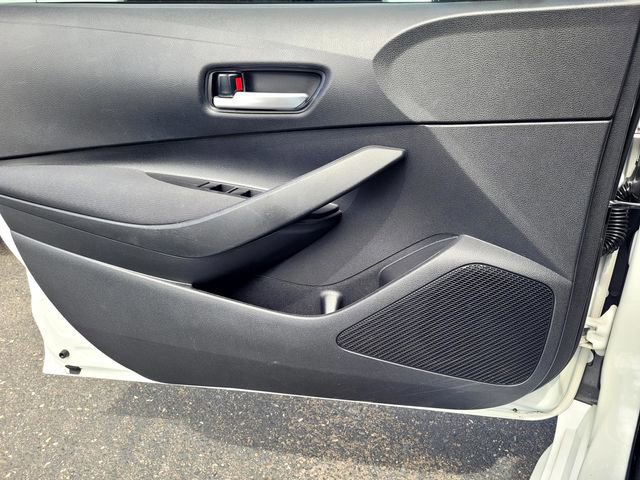 Used 2021 Toyota Corolla LE image 14