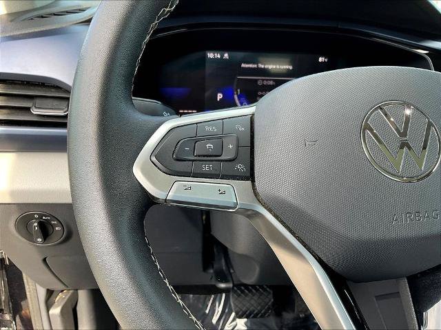 Used 2023 Volkswagen Taos SE AWD/4WD image 11