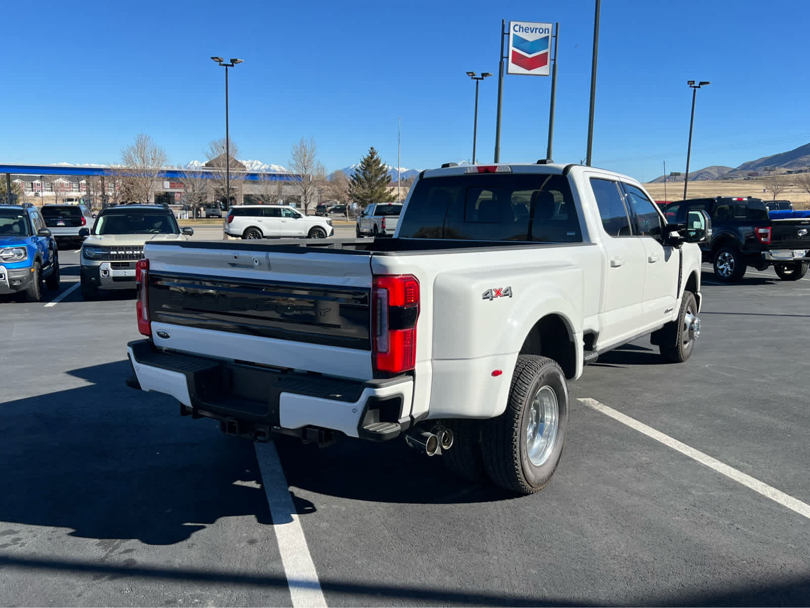 Certified 2026 Ford F350 Platinum AWD/4WD image 8