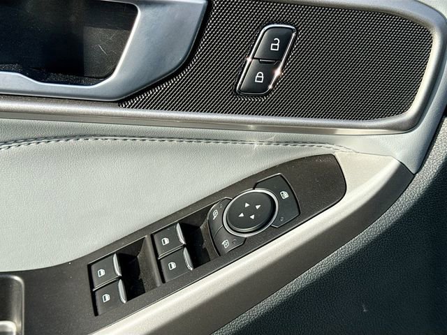 Certified 2023 Ford Explorer XLT w/ Equipment Group 202A image 20