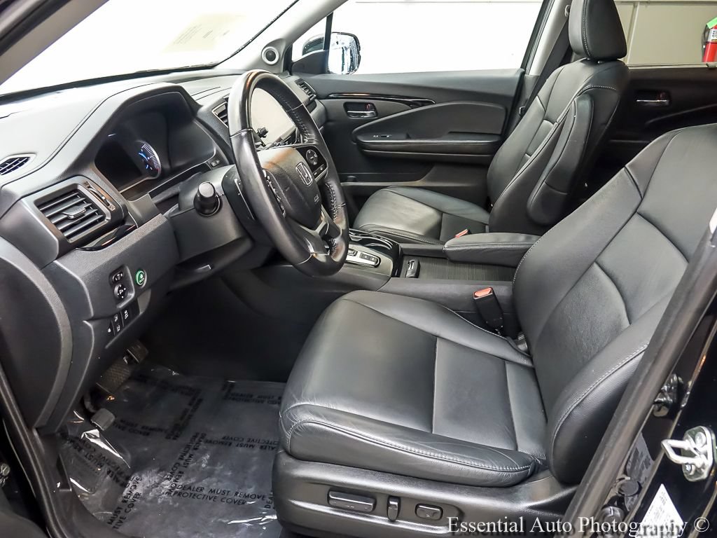 Used 2020 Honda Pilot Touring image 10