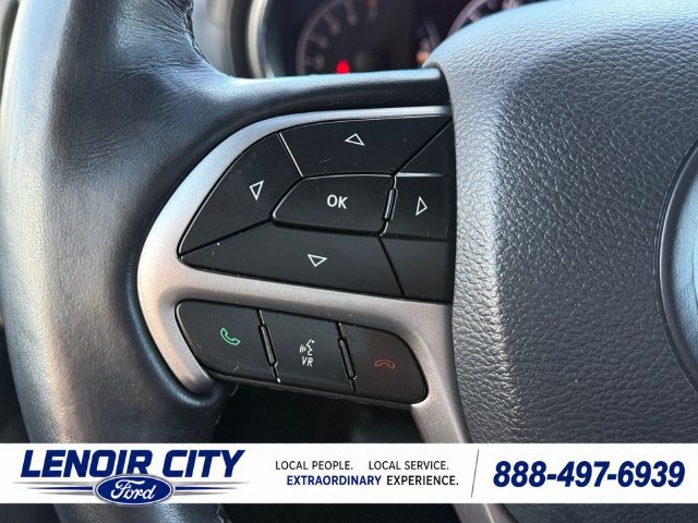 Used 2019 Jeep Grand Cherokee Overland AWD/4WD image 19