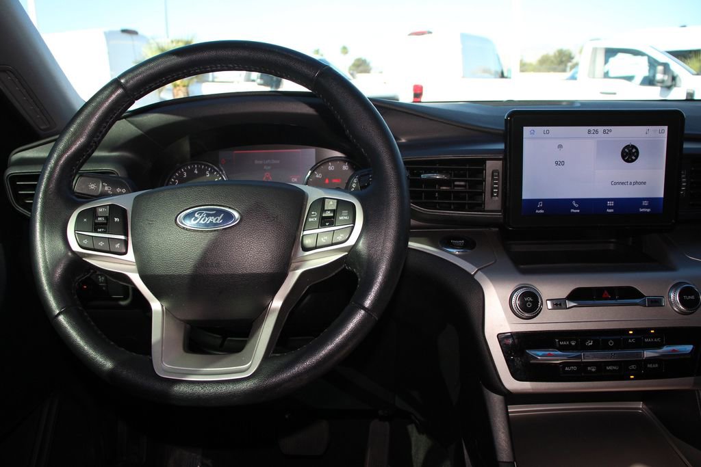 Certified 2022 Ford Explorer XLT RWD image 17
