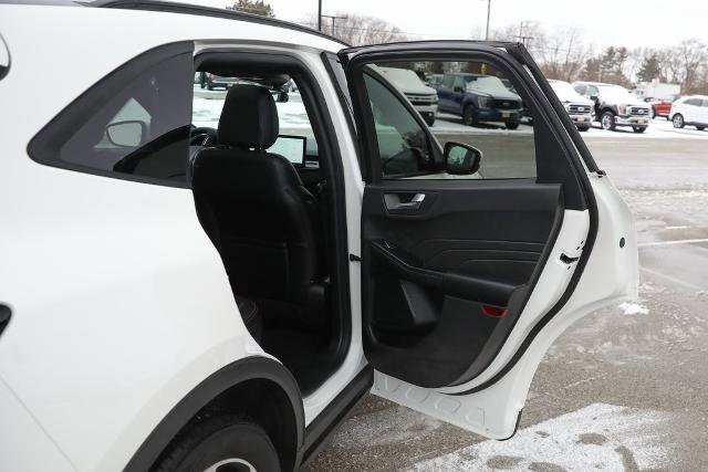 Certified 2025 Ford Escape ST-Line Elite w/ Tech Pack #1 image 31