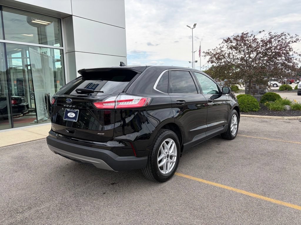 Certified 2023 Ford Edge SEL w/ Convenience Package AWD/4WD image 8
