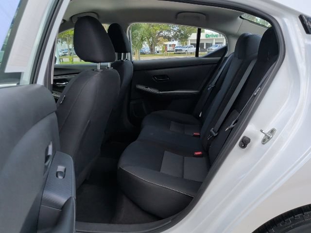 Used 2024 Nissan Sentra SV FWD image 16