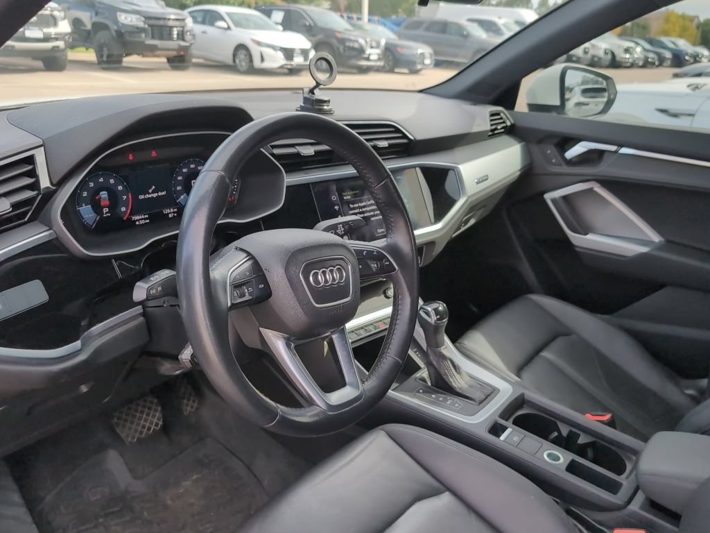 Used 2019 Audi Q3 2.0T Premium AWD/4WD image 23