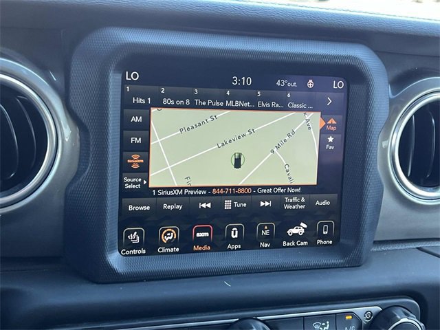 Used 2018 Jeep Wrangler Unlimited Sahara image 22