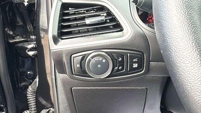 Certified 2024 Ford Edge SEL w/ Convenience Package image 17