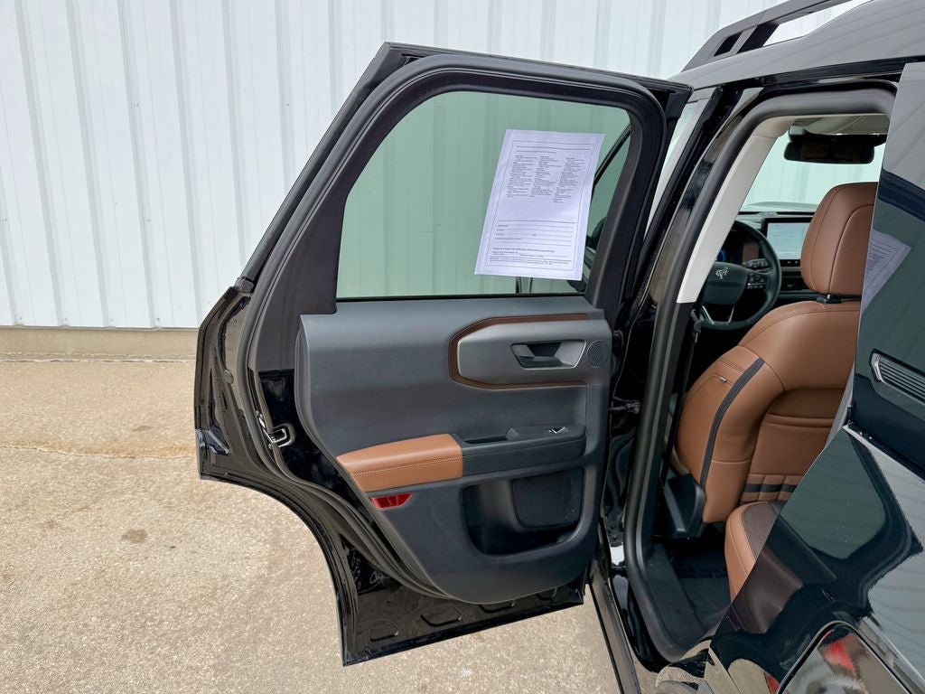 Certified 2025 Ford Bronco Sport Outer Banks w/ Outer Banks Tech Package+ AWD/4WD image 15