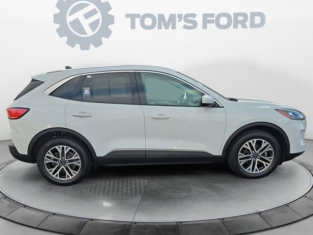 Certified 2022 Ford Escape SEL AWD/4WD image 8