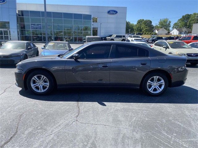 Used 2023 Dodge Charger SXT w/ Cold Weather Package RWD image 4