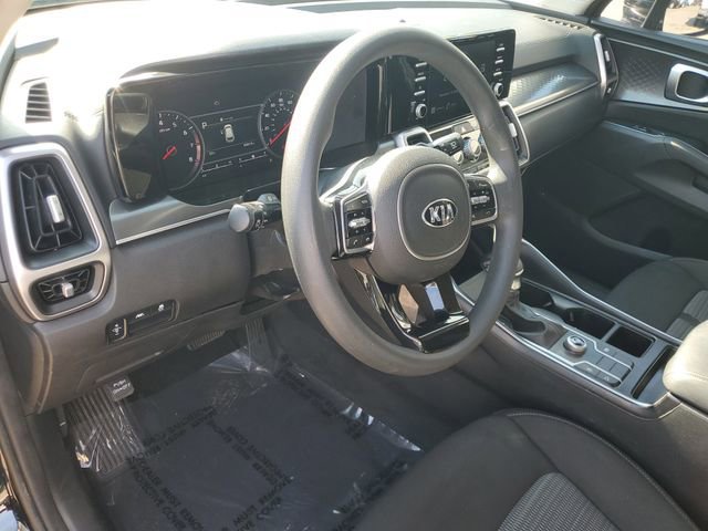 Used 2021 Kia Sorento LX image 15
