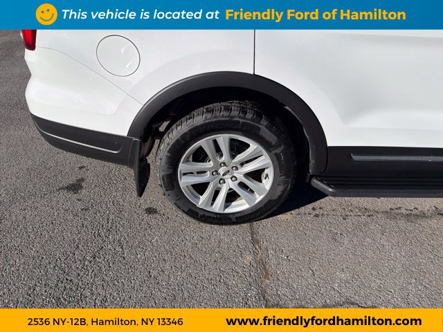 Certified 2019 Ford Explorer XLT w/ Equipment Group 201A AWD/4WD image 16