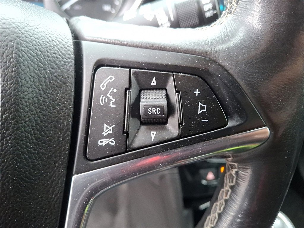 Used 2020 Buick Encore Essence image 23