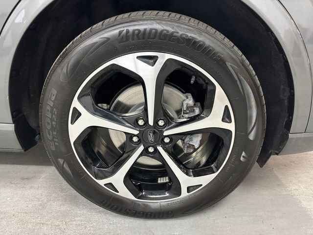 Certified 2023 Ford Escape ST-Line Select w/ Tech Pack #2 image 4