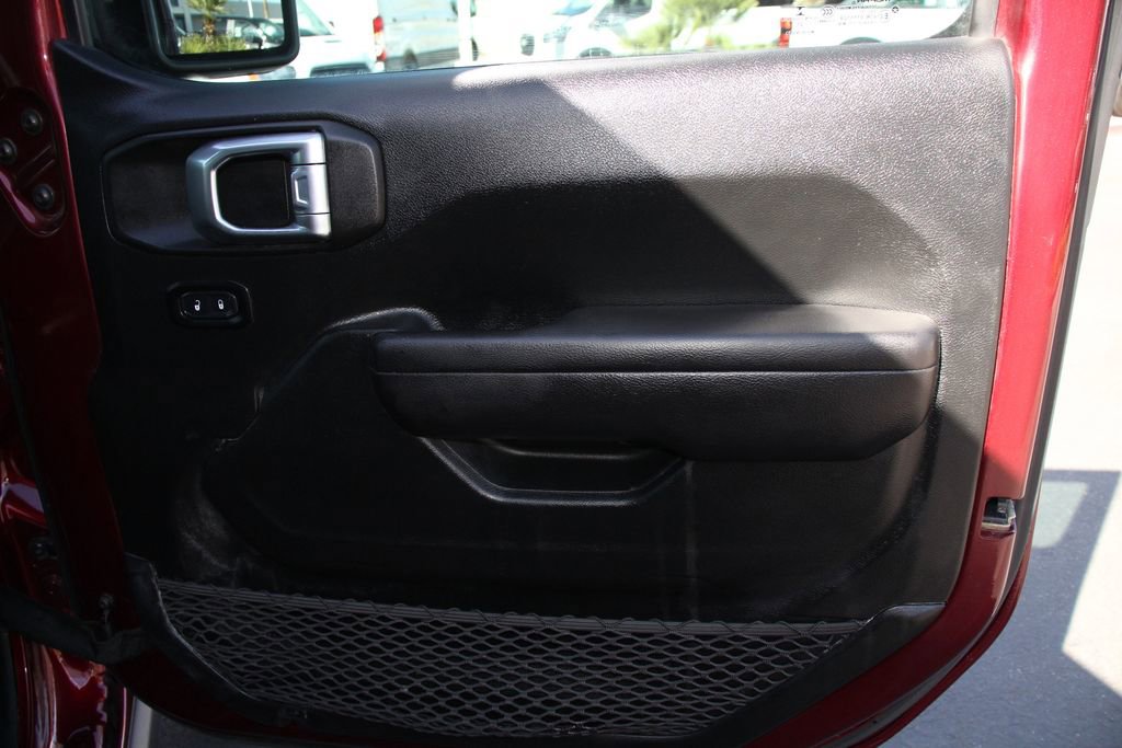 Used 2021 Jeep Wrangler Unlimited Sport image 28