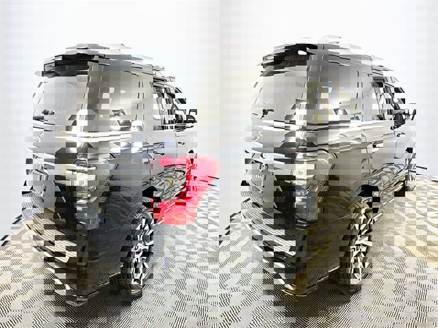 Certified 2021 Ford Expedition Platinum image 3