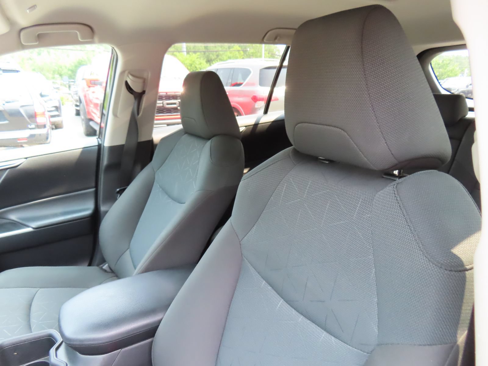 Used 2024 Toyota RAV4 XLE w/ Weather Package AWD/4WD image 25