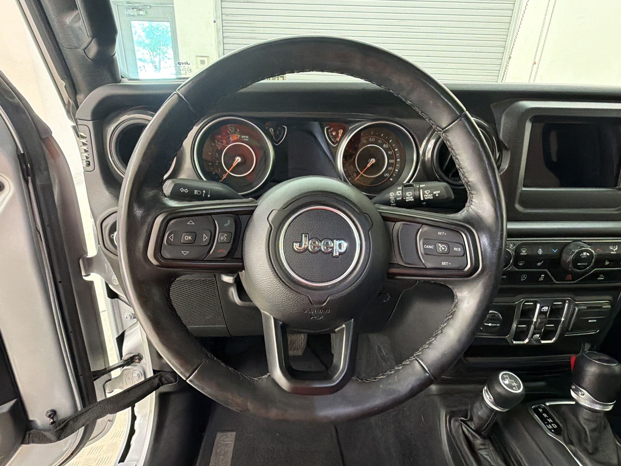 Used 2023 Jeep Wrangler Unlimited Sport AWD/4WD image 27